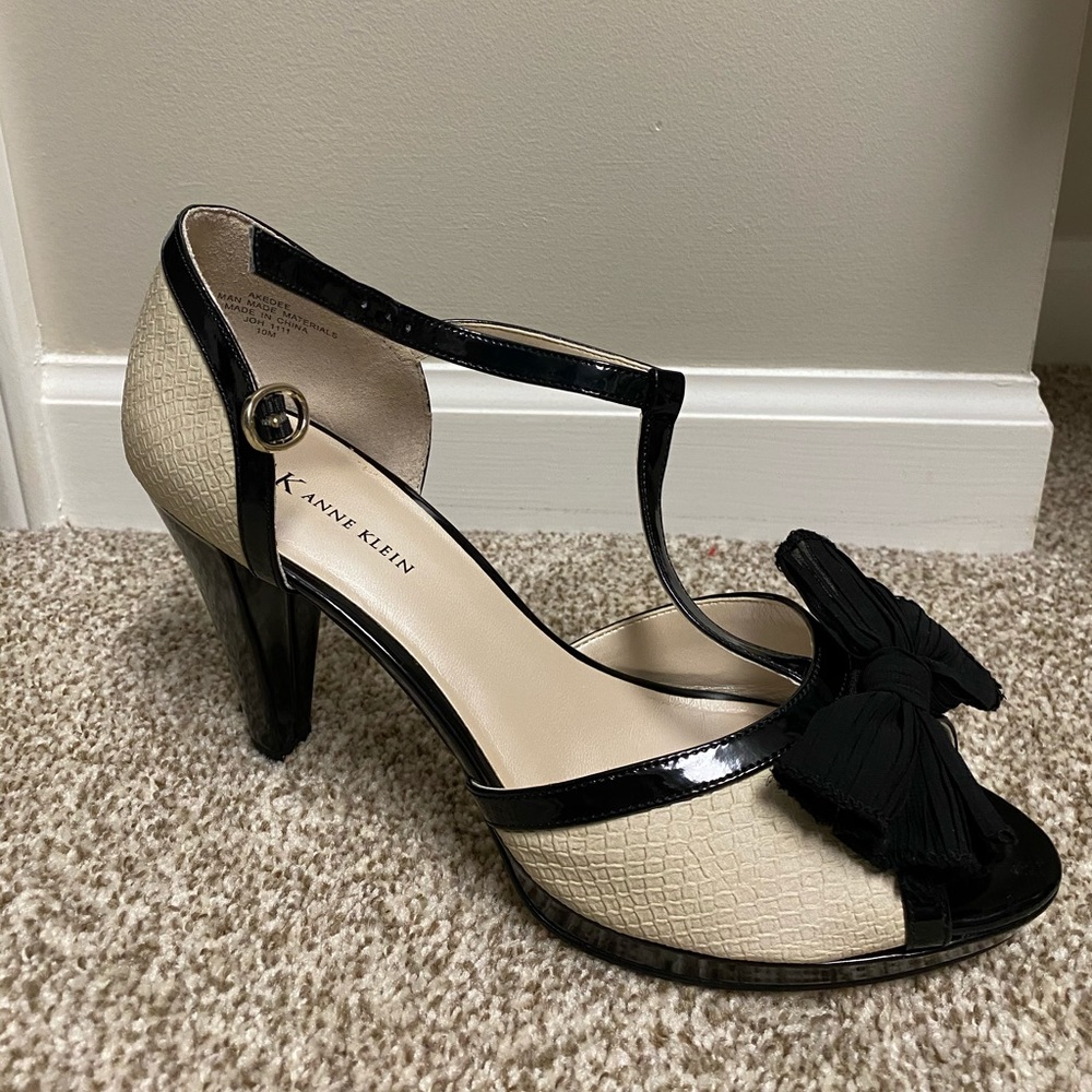 Anne Klein Black and Cream Heels